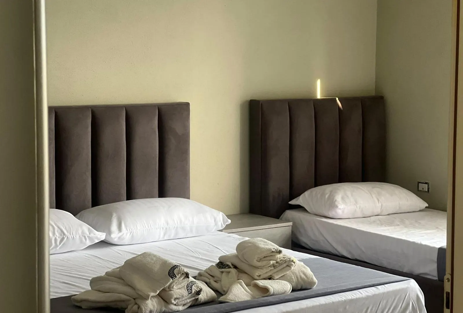 Xhaka Hotel Široka アルバニア
